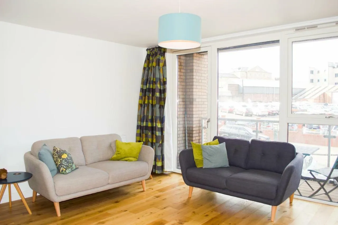 Modern Home By Leith Walk Edinburgh